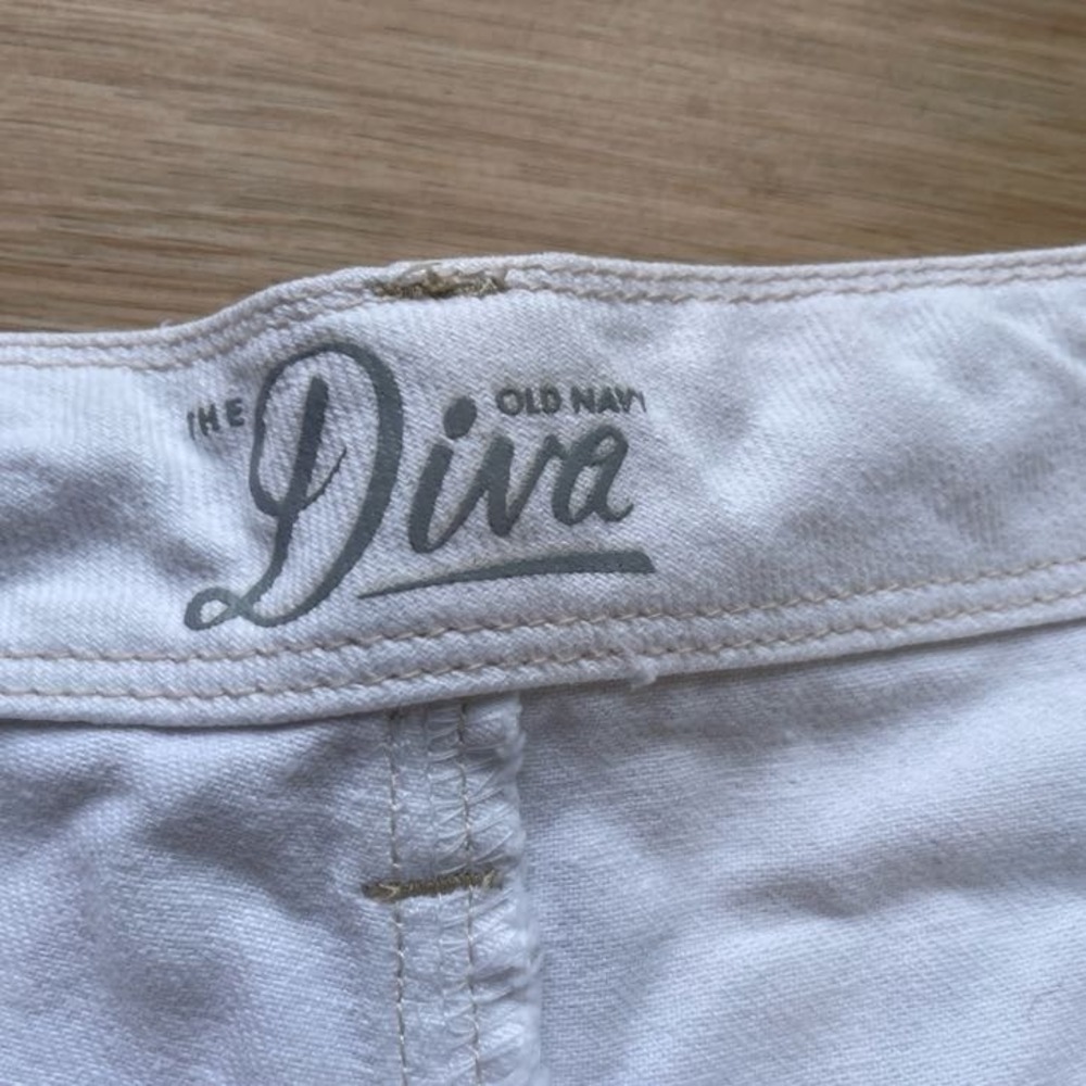 Lot of 5 Old Navy and Gap Denim Shorts and Mini Skirt Size 6 Medium Light White - Picture 15 of 16